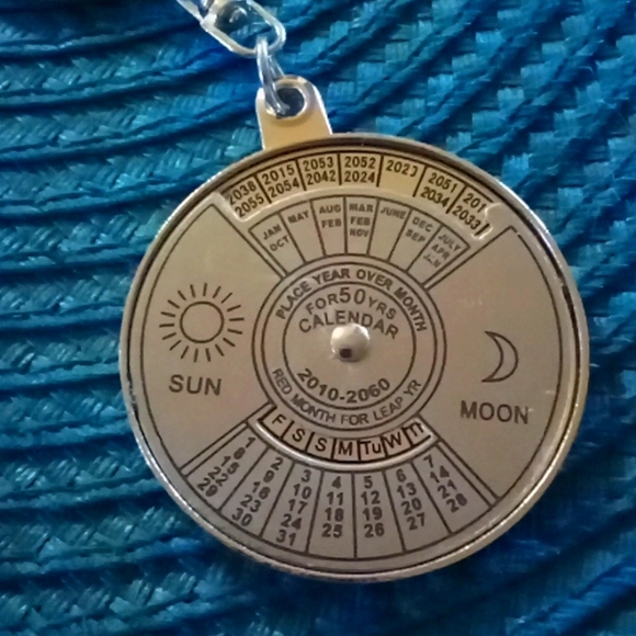 Accessories - 50 yr perpetual calendar keychain